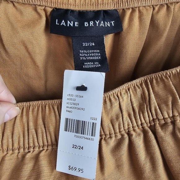 Lane Bryant #1125829 Soft Slub Boyfriend Mid-Rise Capri Pants NWT - Picture 4 of 10